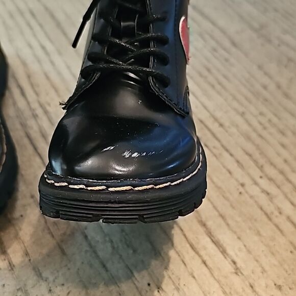Black heart toddler boots size 9 - Picture 6 of 13